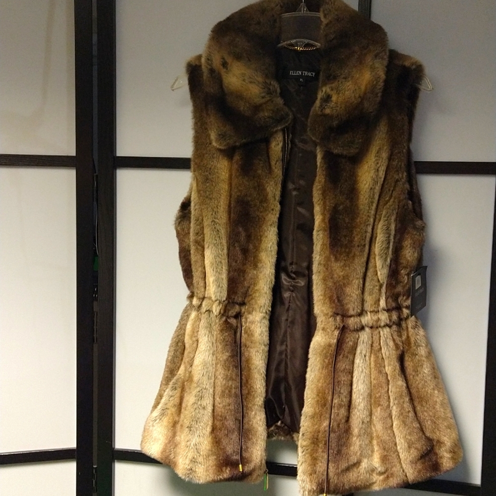Ellen Tracy Faux Fur Vest sz PL